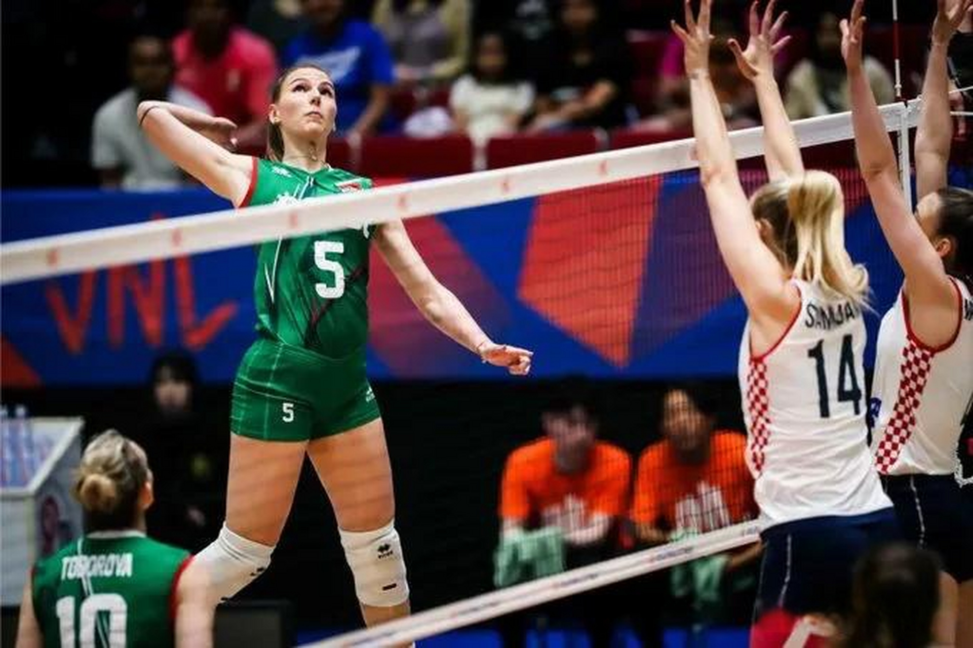 保加利亚队惨遭法国逆转，小组出线压力增加的简单介绍