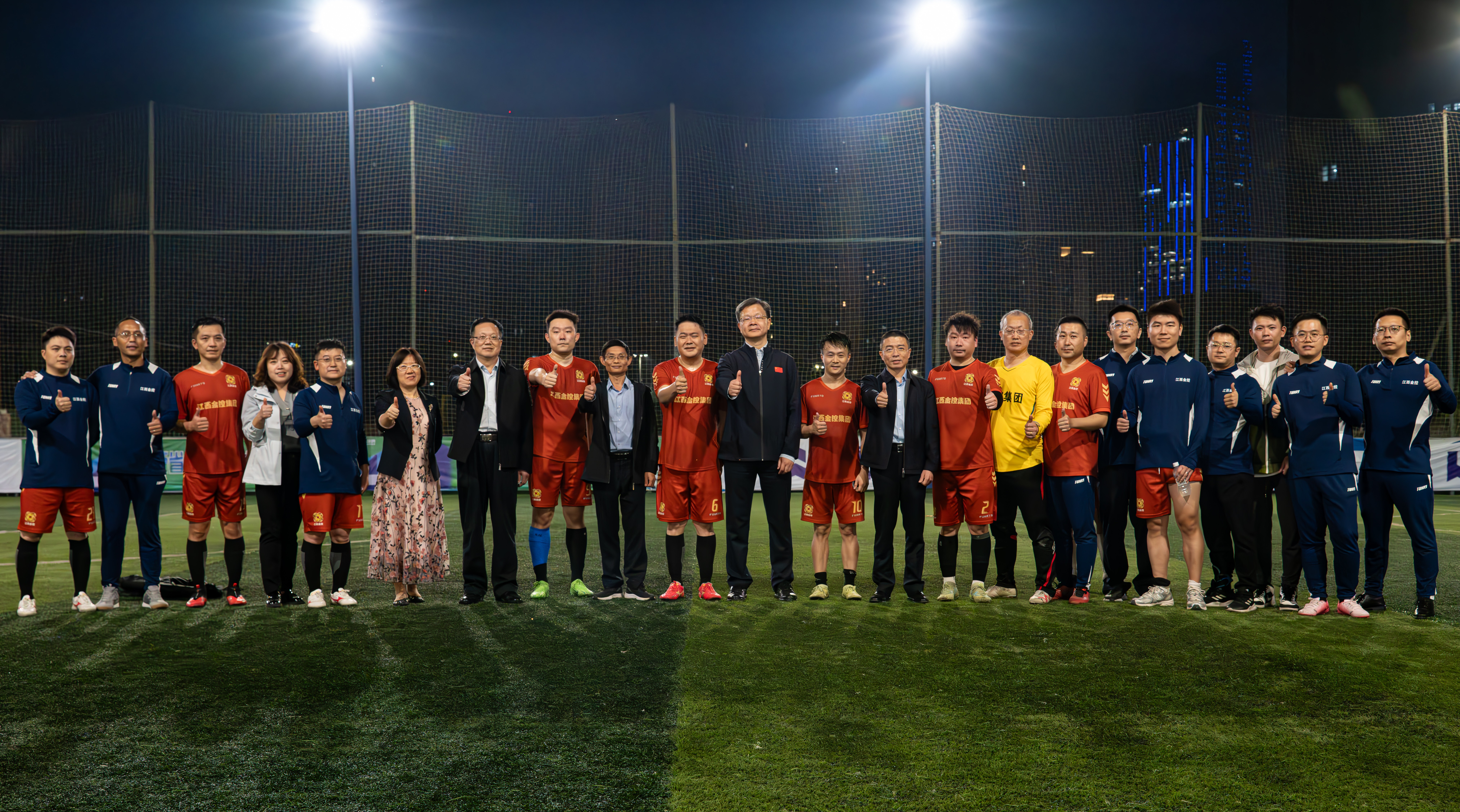 新赛季职业足球比赛开展，球队技战术精湛的简单介绍