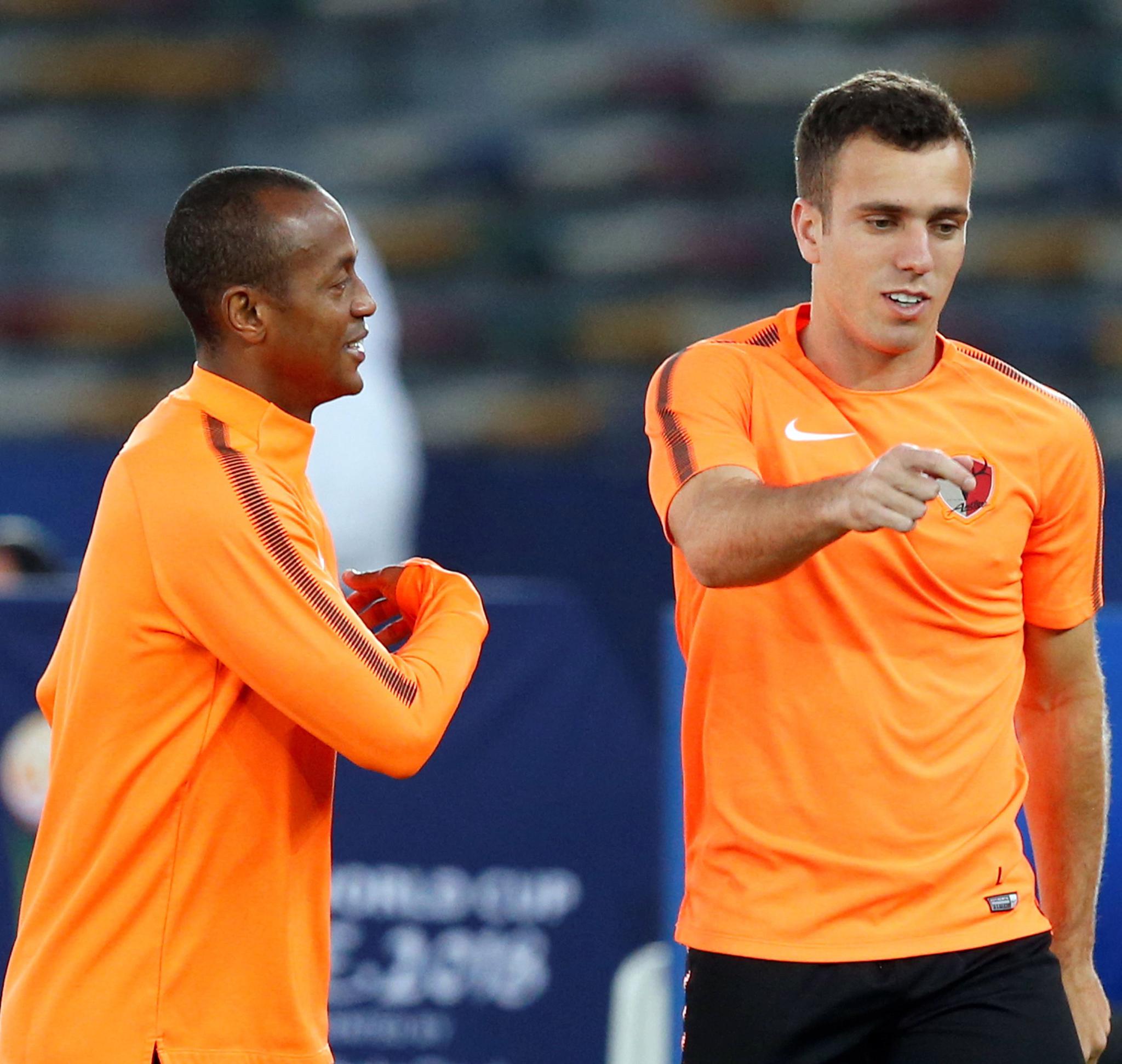 包含快讯：维达德卡萨布兰卡抵达美国备战世俱杯的词条