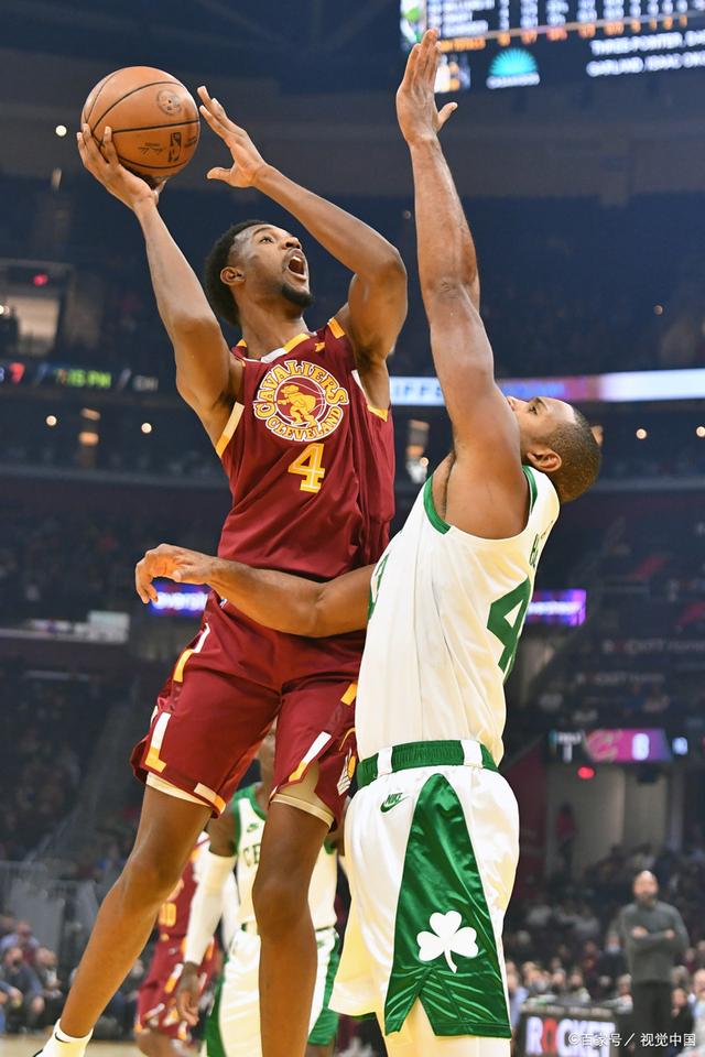 包含防守犀利,攻击凶猛,球队势如破竹的词条 包含防守犀利,攻击凶猛,球队势如破竹的词条