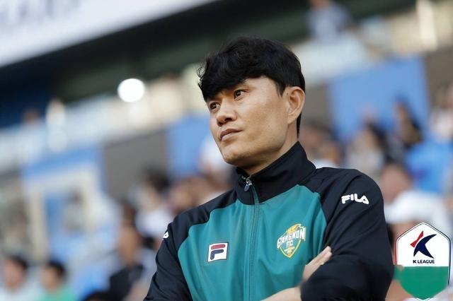 包含赛前专访：蔚山现代主帅谈世俱杯目标的词条