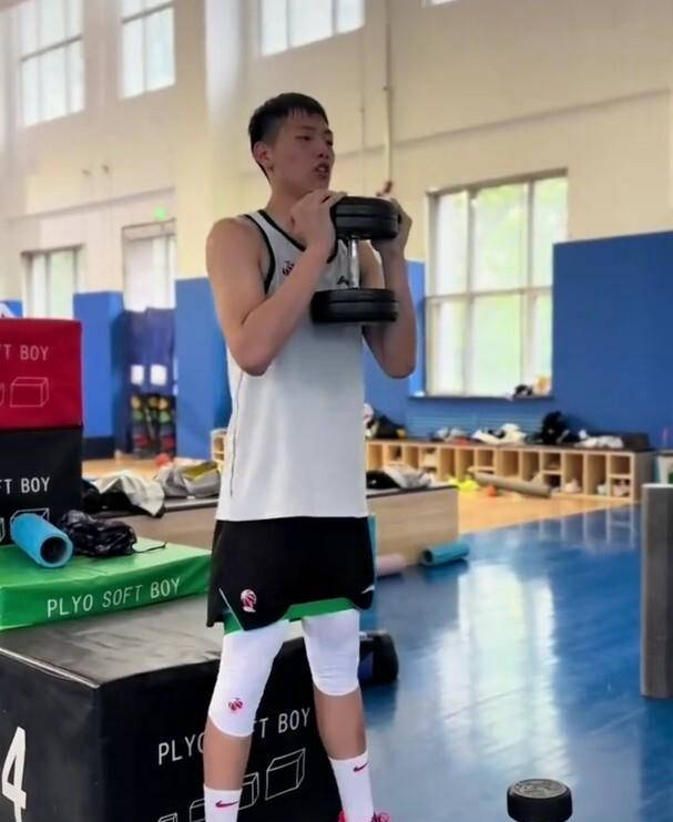 包含速球赛季开启,新星蓄势待发的词条 包含速球赛季开启,新星蓄势待发的词条