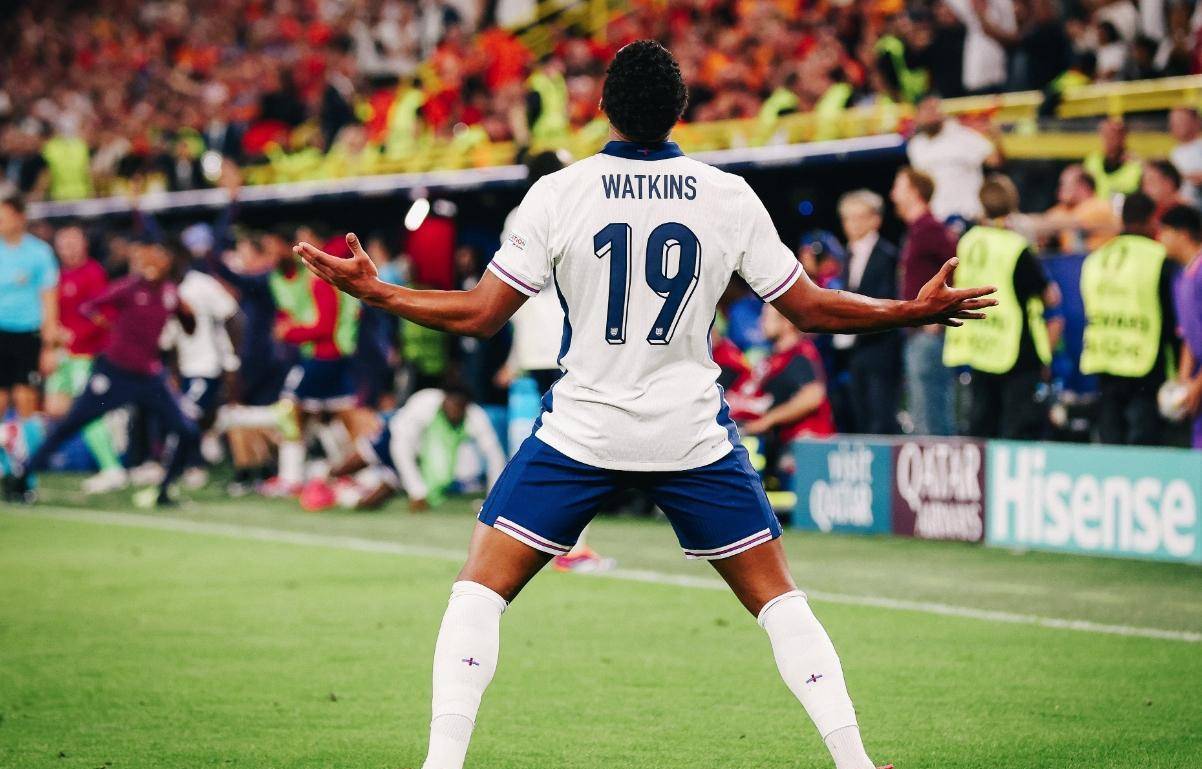 逆袭成功,球队实现强势反弹的简单介绍 逆袭成功,球队实现强势反弹的简单介绍