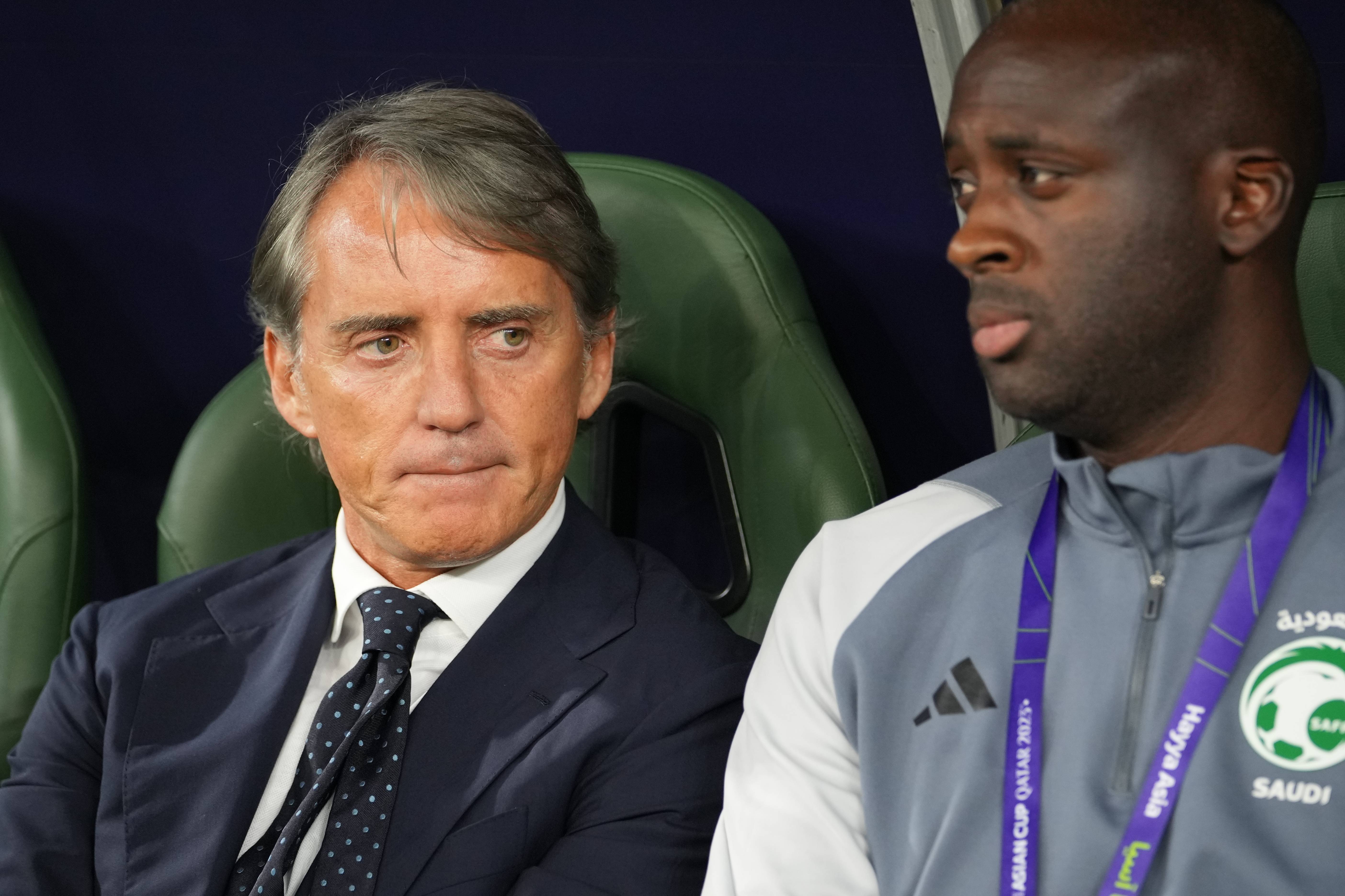 沙尔克取得一场胜利，提振士气的简单介绍