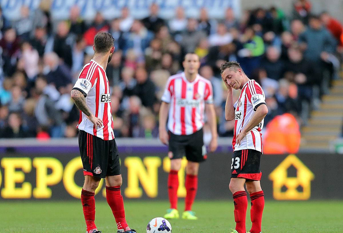 利兹联客场缔造不败,卫冕冠军军心不死 利兹联客场缔造不败,卫冕冠军军心不死