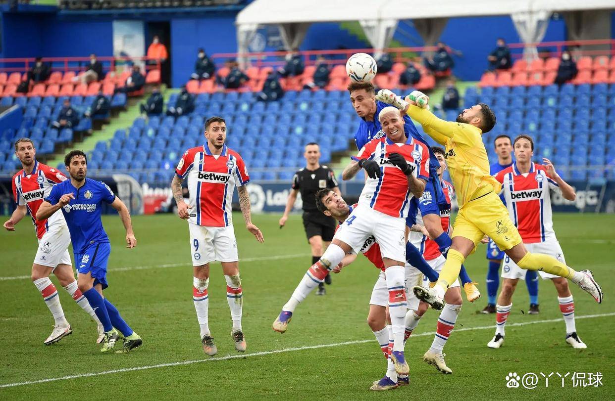 赫塔菲保持不败,稳定排名领先 赫塔菲保持不败,稳定排名领先