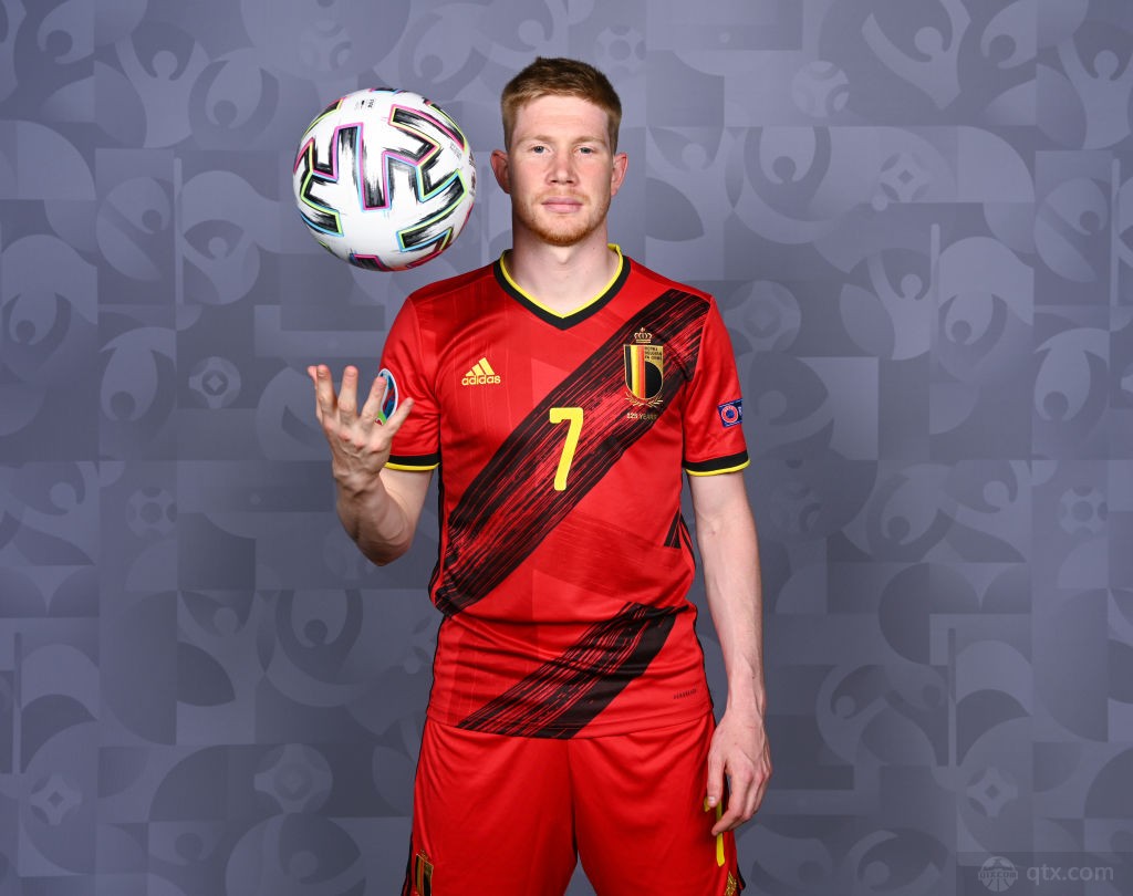 比利时队大将受伤退出比赛,积压隐忧的简单介绍 比利时队大将受伤退出比赛,积压隐忧的简单介绍