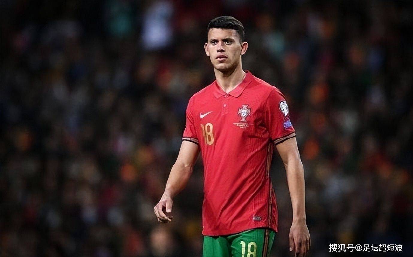 瓦伦西亚大胜斯图加特，积分榜前进一步