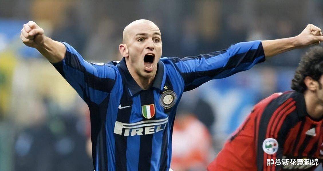 双雄对决:国内球队战绩斐然 双雄对决:国内球队战绩斐然