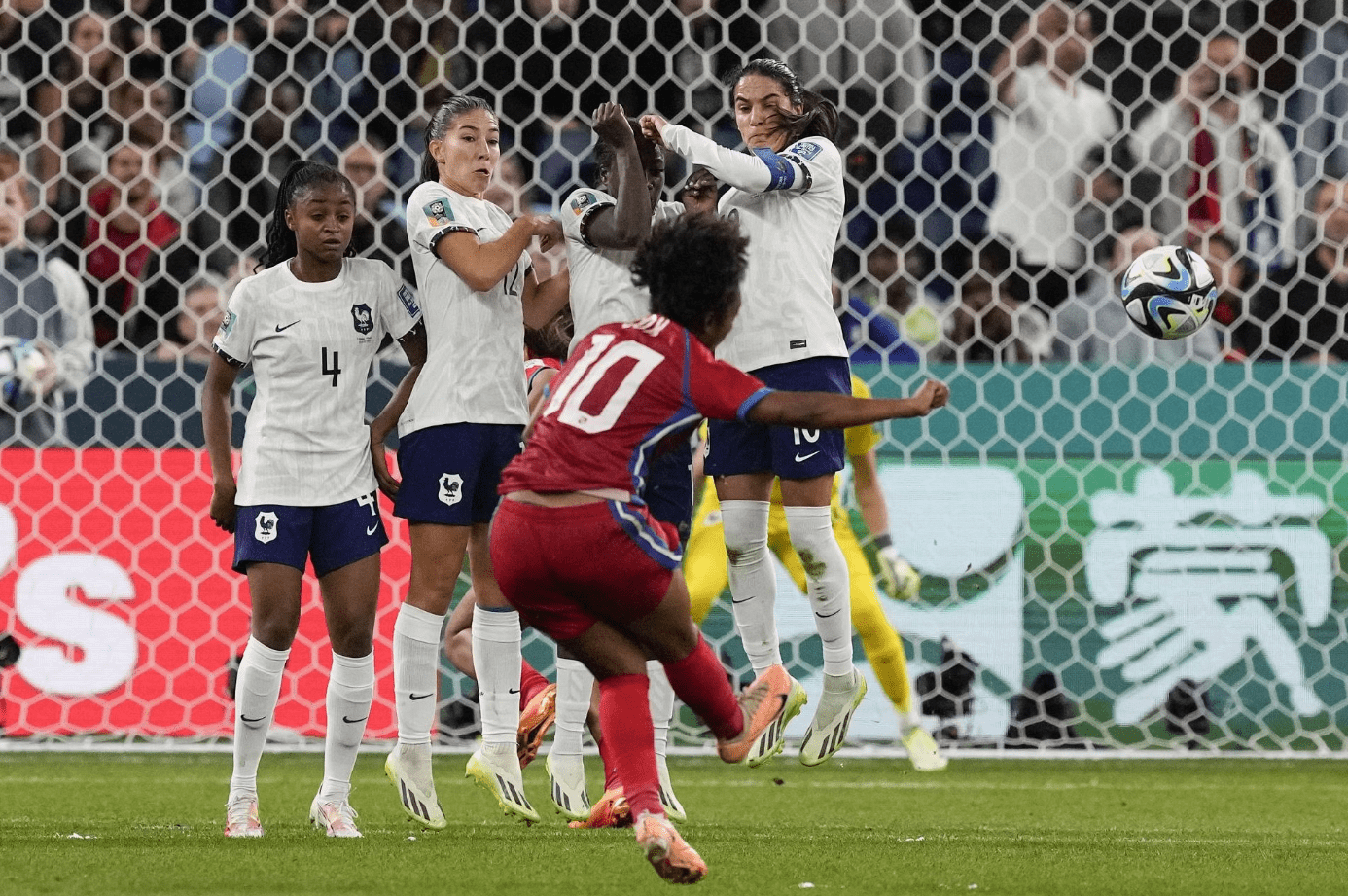 摩洛哥女足队突然换帅带来新气象