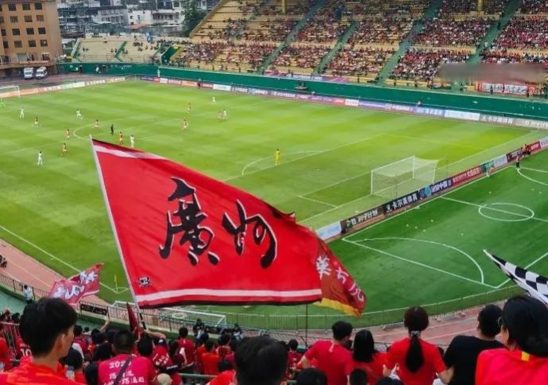 广州恒大继续保持不败纪录,壮行气势 广州恒大继续保持不败纪录,壮行气势