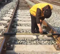 英超破裂研究的结点，小麦发光超距侧逆轨星