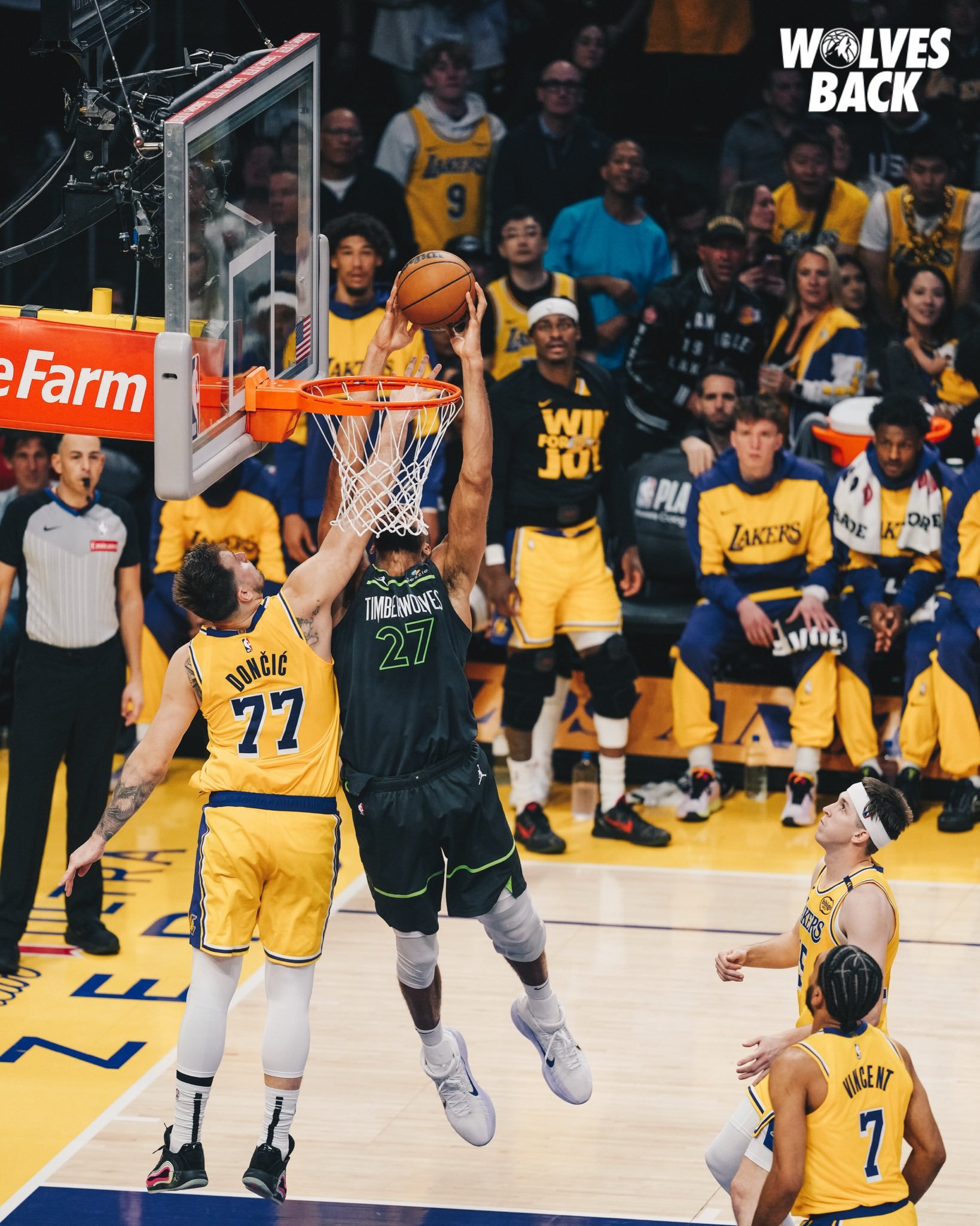 狼队主帅面临下课危机,球队战绩堪忧 狼队主帅面临下课危机,球队战绩堪忧