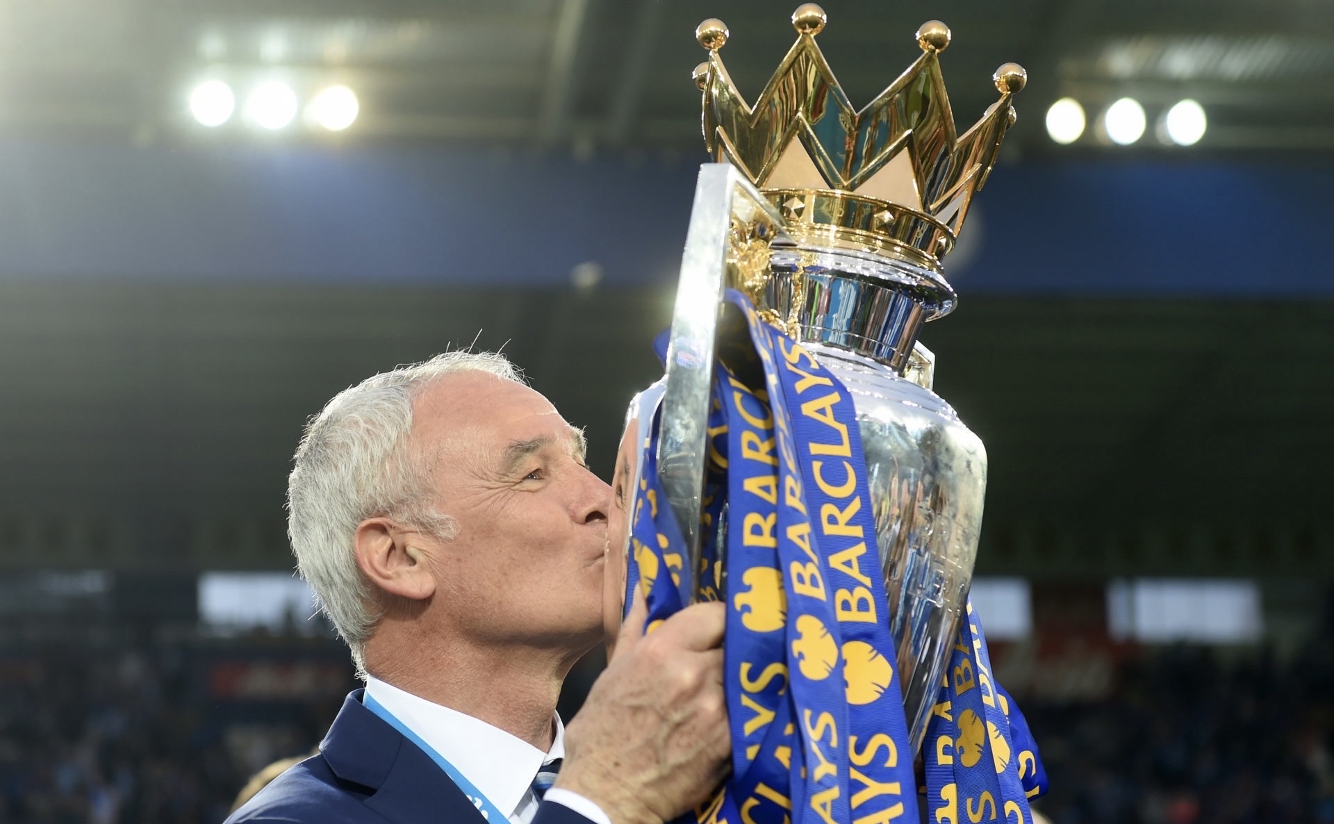 开云官网-瓦尔迪压哨进球，英格兰豪取三分