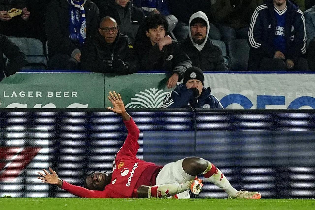 开云体育中国-英格兰门将代表球队拿下杯赛激动哭泣