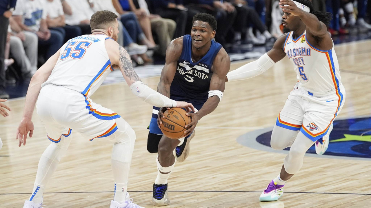 狼队遭遇迷失,季后赛前景堪忧 狼队遭遇迷失,季后赛前景堪忧