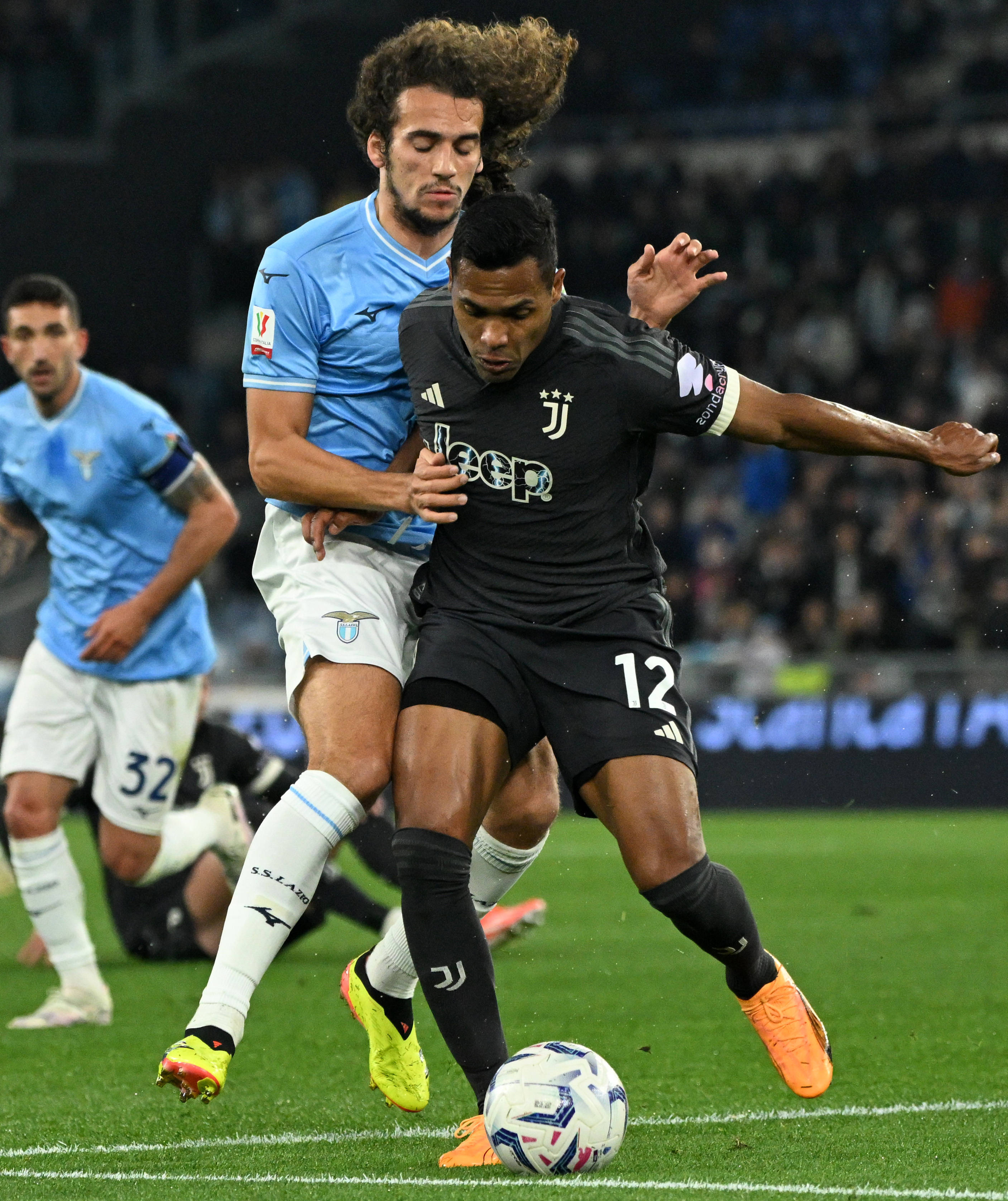 开云体育下载-巨头尤文图斯备战中，期待再次捧杯