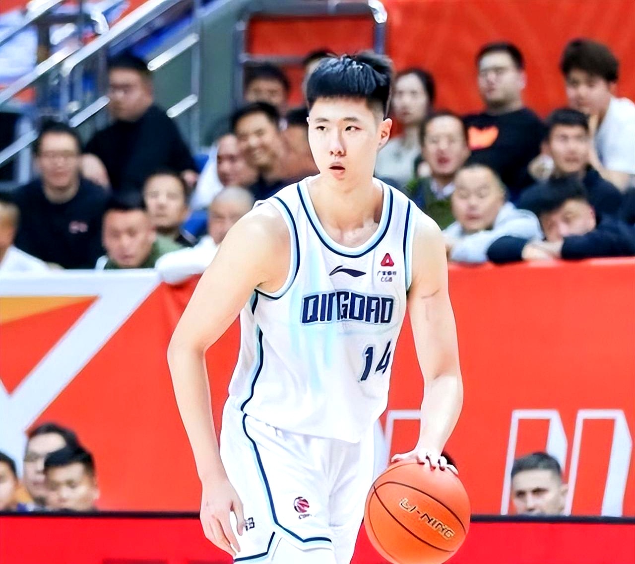 开云体育平台APP-贝斯马特队球员个人技术持续提升，或对球队出色贡献的简单介绍