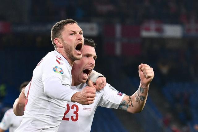 荷兰队战丹麦战平,守住榜首 荷兰队战丹麦战平,守住榜首