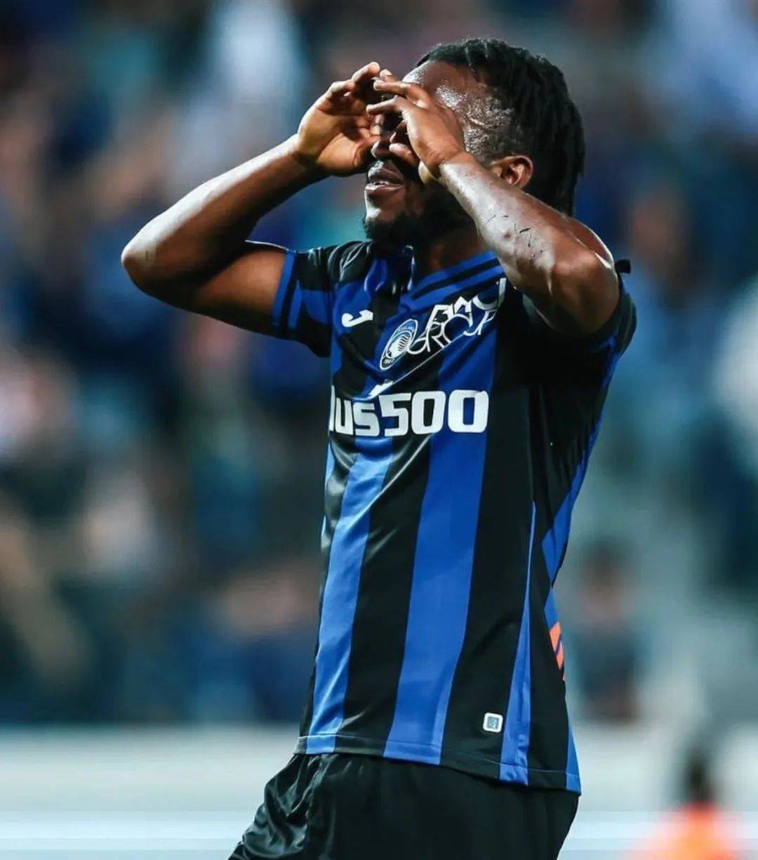 俱乐部转会风波不断,球员去留成谜 俱乐部转会风波不断,球员去留成谜