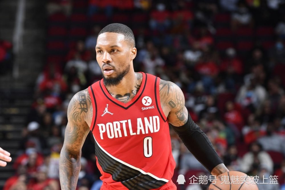 关于开拓者队主教练透露战术秘诀，冲击季后赛的信息