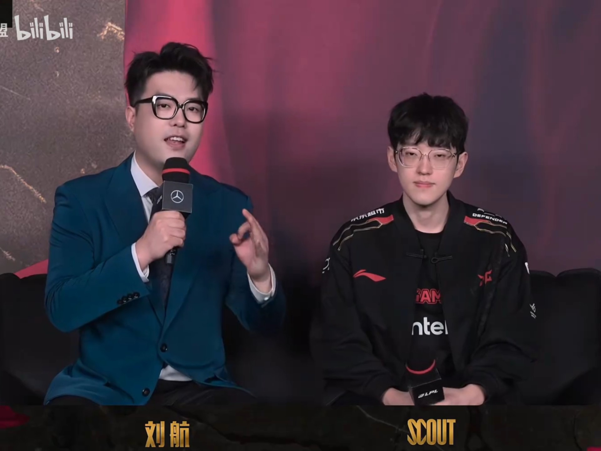 包含G2险胜V5,Scout完成史诗逆转宿命之战入围赛,让粉丝疯狂欢呼的词条 包含G2险胜V5,Scout完成史诗逆转宿命之战入围赛,让粉丝疯狂欢呼的词条