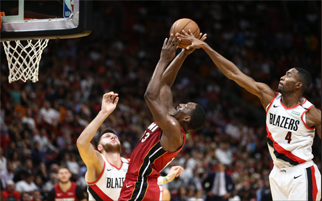 猎鹰客场惊险击败开拓者,取得连胜 猎鹰客场惊险击败开拓者,取得连胜