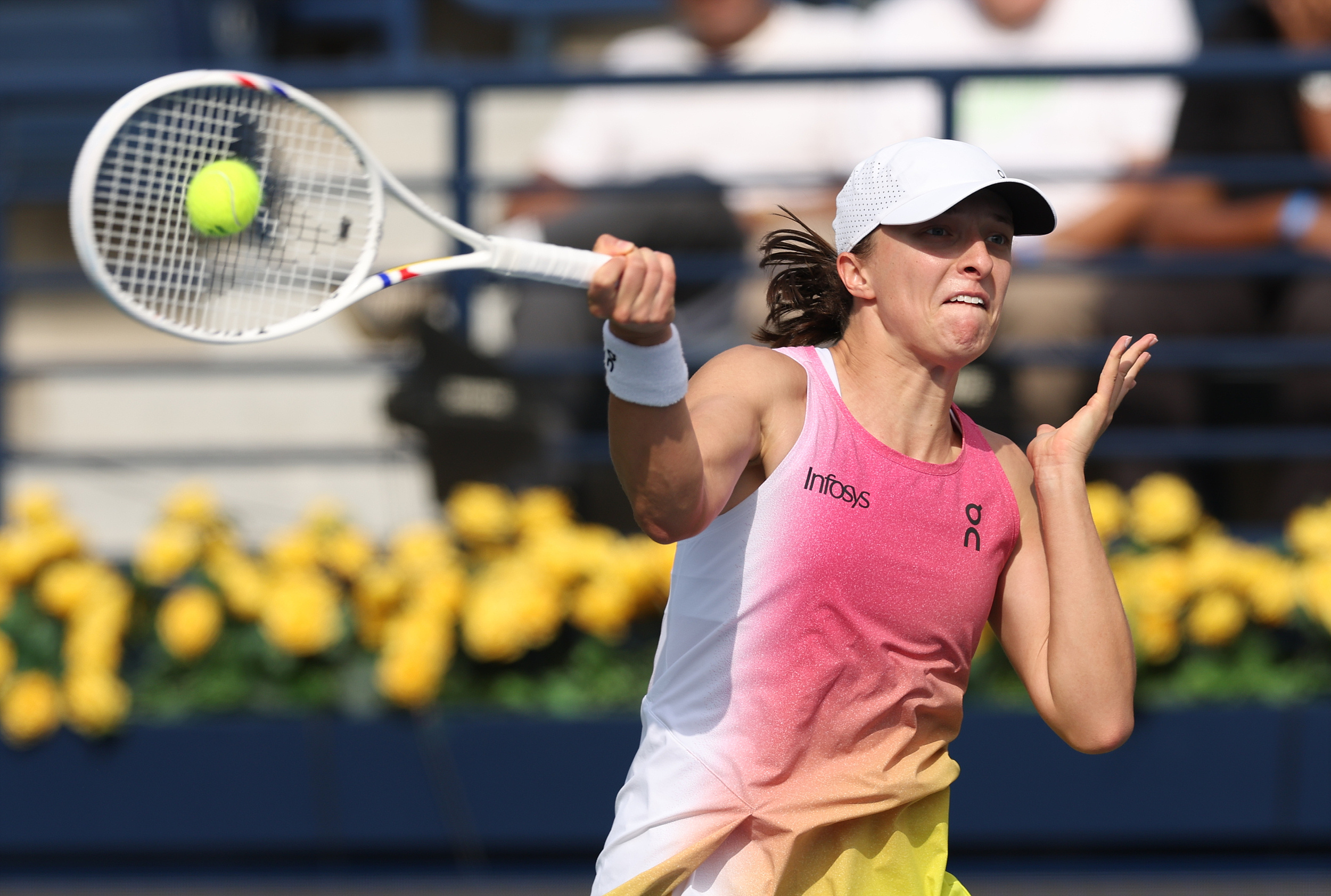 阿联酋选手展现实力，闯入前八强