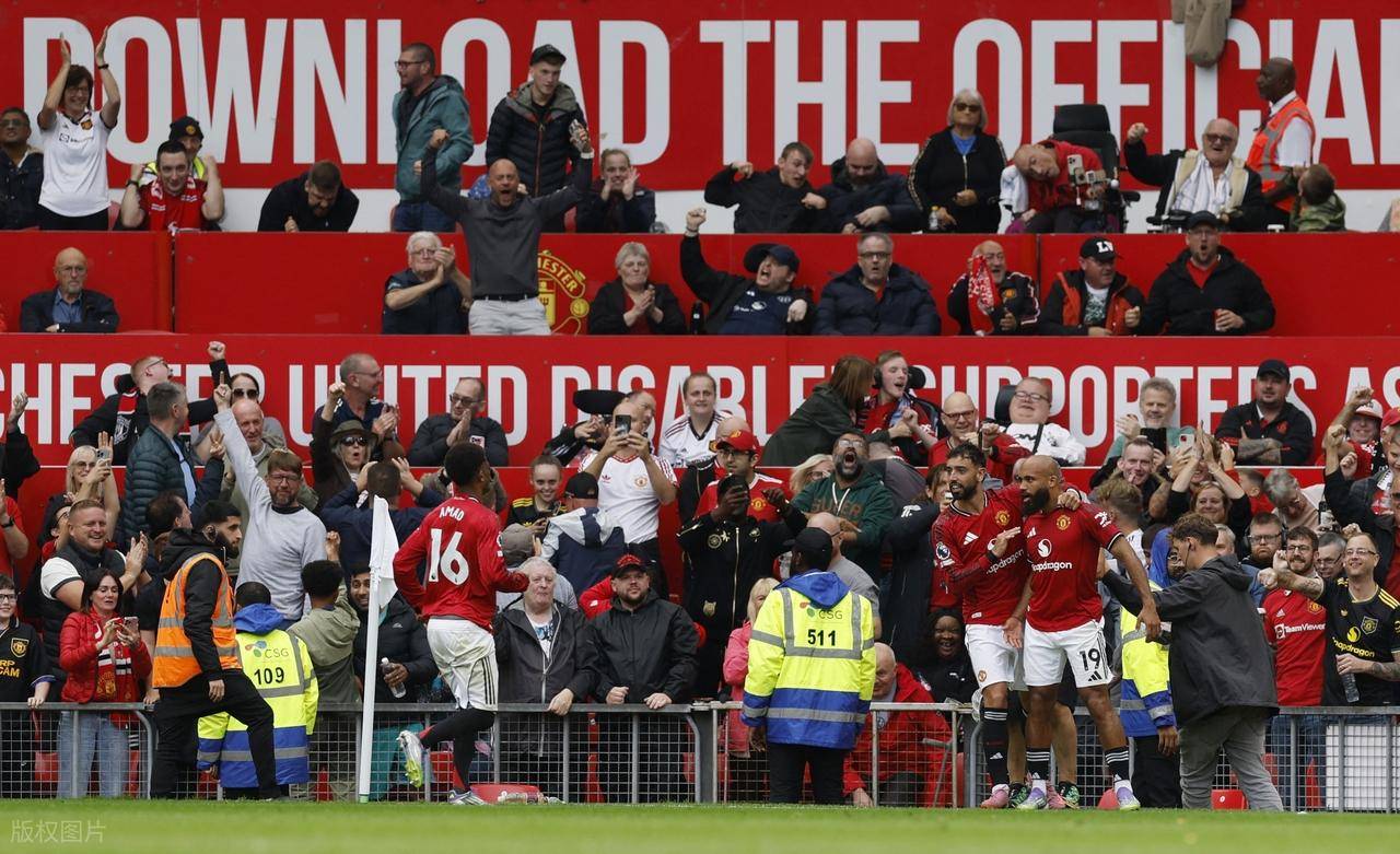 开云体育官方网站-曼联遭遇惨败，需重整旗鼓提升战绩