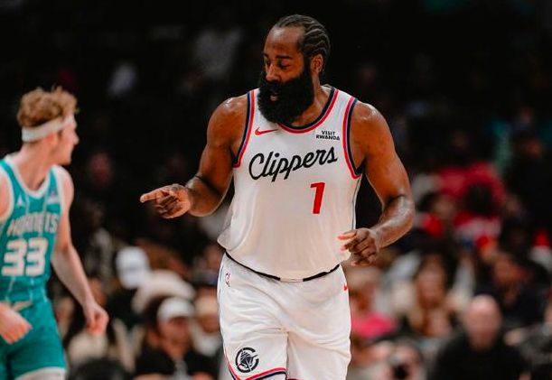 青岛队轻取步行者,哈登统治全场的简单介绍 青岛队轻取步行者,哈登统治全场的简单介绍