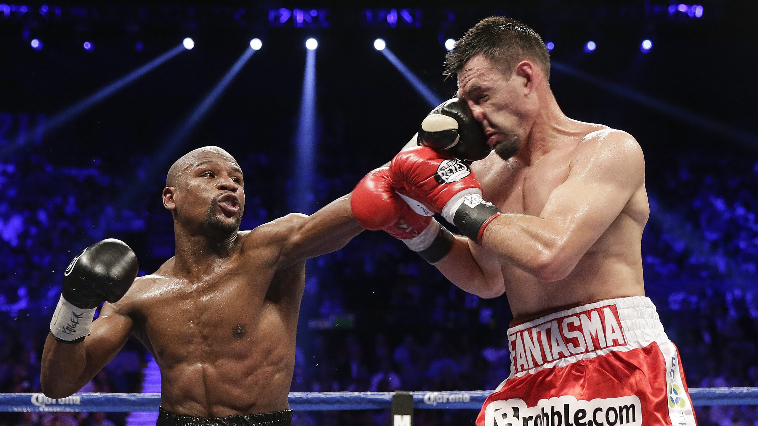 跨越东西半球的篮球主宰力，当浓眉接管东决，凯尔特人模式斩落新疆