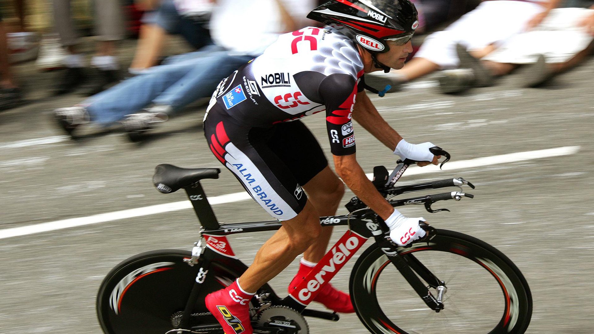 红牛二队逆袭,技术奇袭成就黑马胜利;勒克莱尔火热状态点燃赛道烽烟